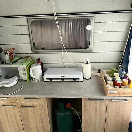 مكان تخييم Grado Caravan, Lakokocsi 448 *