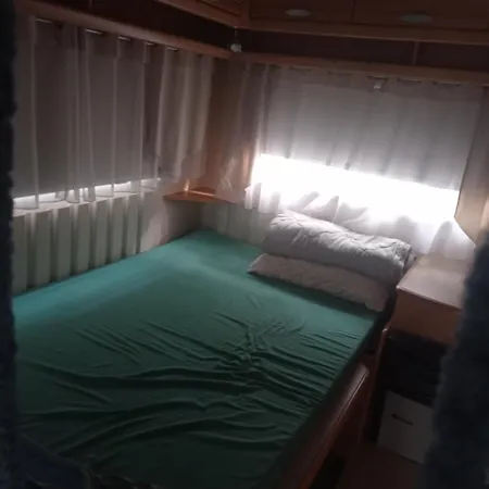 مكان تخييم Grado Caravan, Lakokocsi 448 Belvedere (Friuli Venezia Giulia)