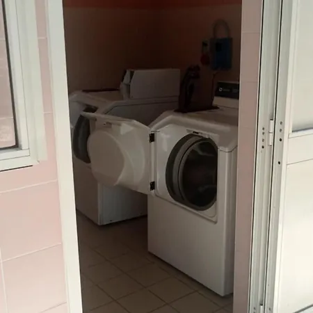 Grado Caravan, Lakokocsi 448 *