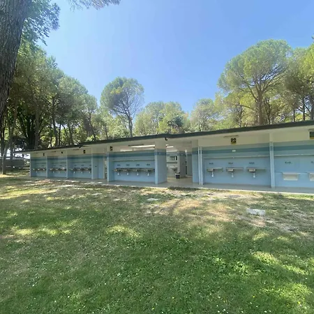 Grado Caravan, Lakokocsi 448